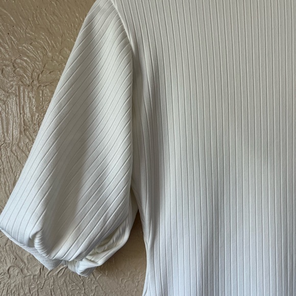 ASOS DESIGN slinky rib button through midi dress with puff sleeve - Picture 9 of 9